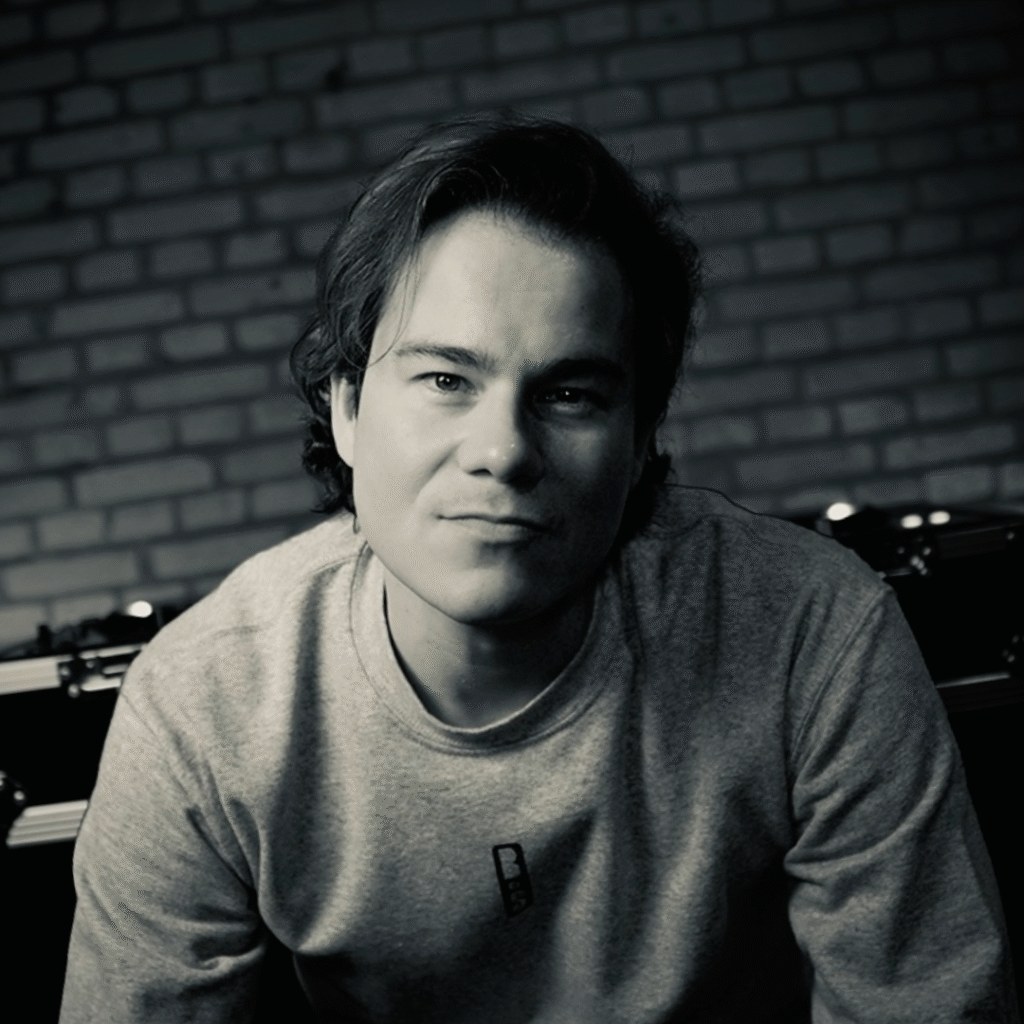 Steve 2day performing live, mixing tech house, hard house, and techno