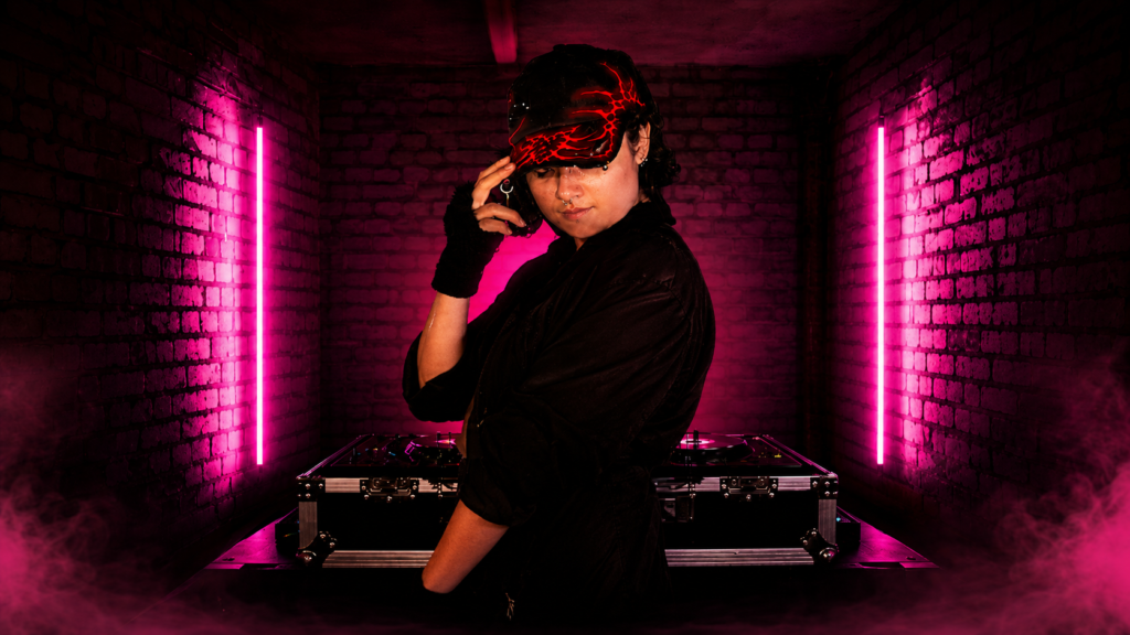 ‘From BVNNII Bouncy Beats to Hard Fast Hops and Heavy Stomps that will make the ground shake’  BVNNII is a Nijmegen based, Indonesian - Dutch, genre blending high energy force that does not just stick to 1 genre or BPM. Her sound crosses genre barriers and ranges from 140 - 190 BPM.  She draws influences from Neorave, Hard Techno, Hard Trance, Acid, Tekno, Bass, Bochka and Early Hardstyle/core. Regularly mixing all together in one set.  This summer she will make her first mini tour visiting France, Belgium, Germany and Colombia.  Because she missed scene for the harder faster sounds in Nijmegen. She now runs her own collective 20kHz, event SPECTRA and DuysteR and her own podcast Rave Resonant.